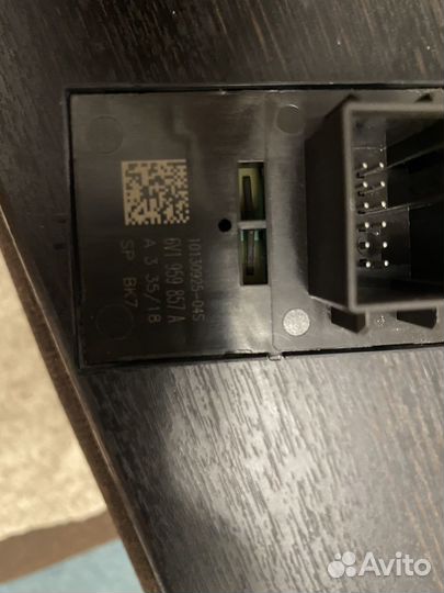 Блок стеклоподъемников skoda rapid