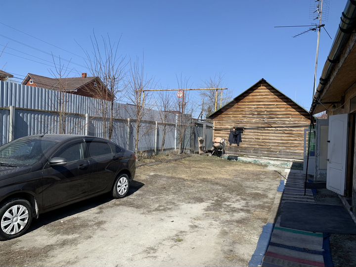 Коттедж 211 м² на участке 12 сот.