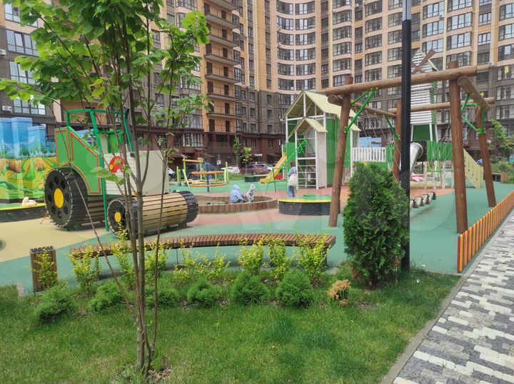 Квартира-студия, 27,3 м², 13/18 эт.