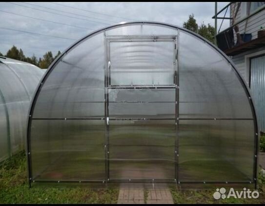 Теплица из поликарбоната