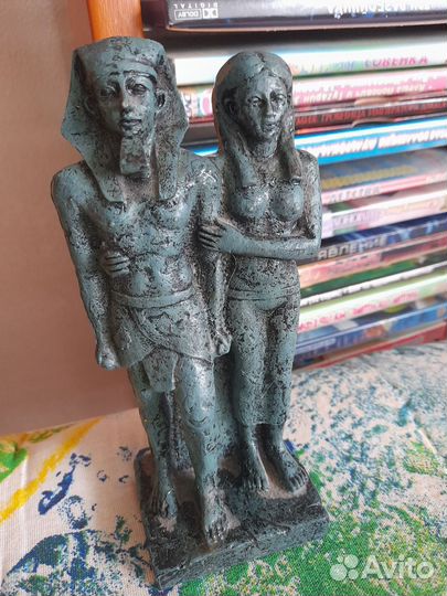 Египетские статуэтки из камня