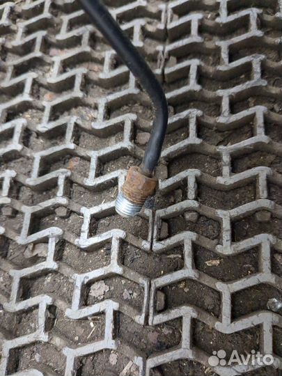 Распределитель тормозной силы Tesla Model S, 2015