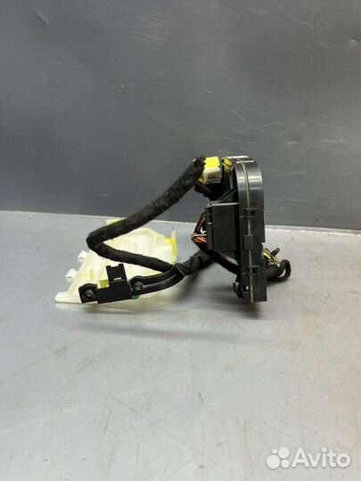 Блок подрулевых переключателей Audi A8 D3 3.2 2007