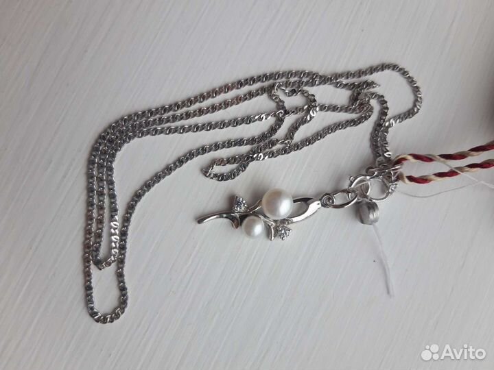 Серебряная цепочка с подвеской