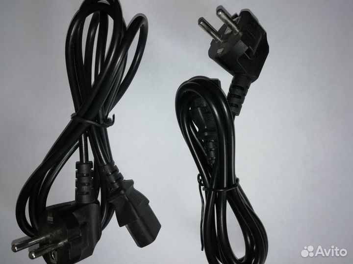 Кабель питания и кабель USB