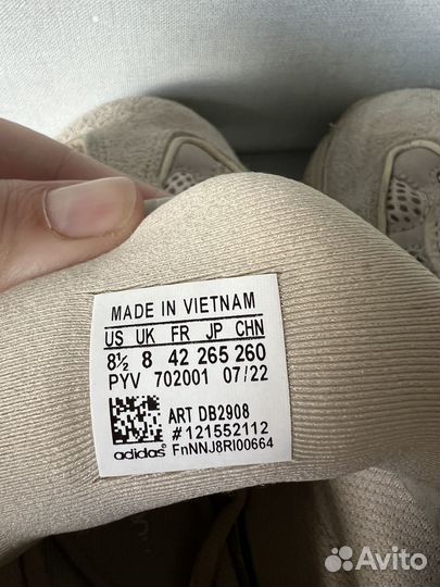 Кроссовки Adidas yeezy boost 500 р.42