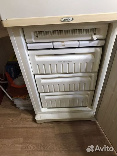 Холодильник Stinol