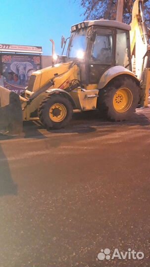 Экскаватор-погрузчик New Holland B110 4PT, 2007
