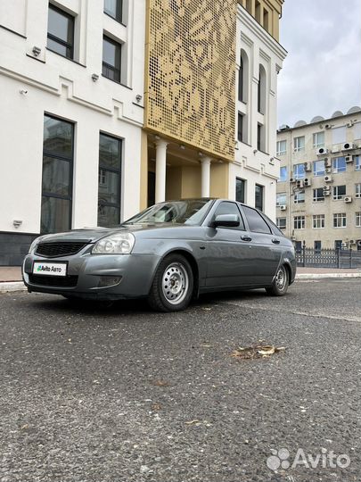 LADA Priora 1.6 МТ, 2010, 229 325 км