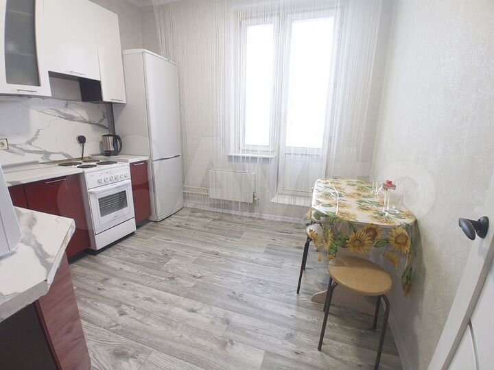 2-к. квартира, 58 м², 15/17 эт.