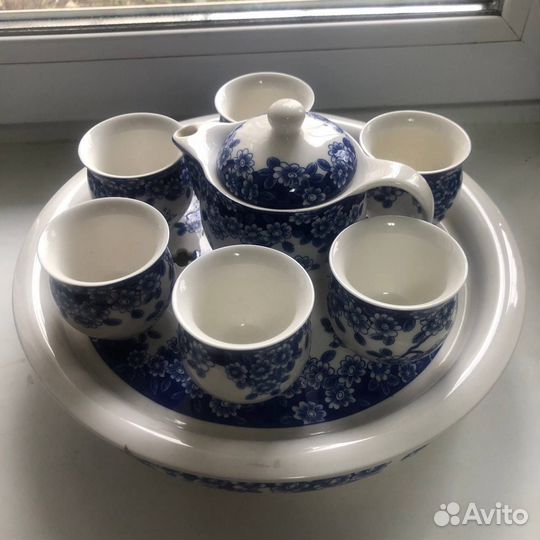 Китайский чайный сервиз из фарфора
