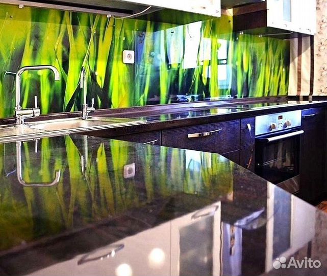 Кухонные фартуки скинали из стекла в Мытищах