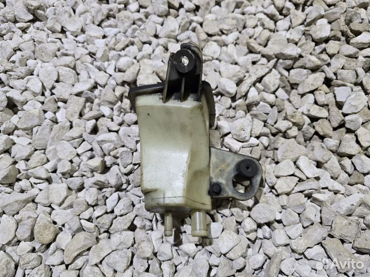 Бачок гур Jaguar S-type