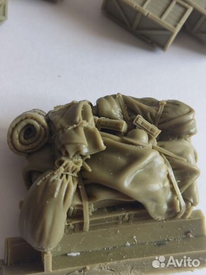 Сборное моделирование 1:35. Смола. Ящики