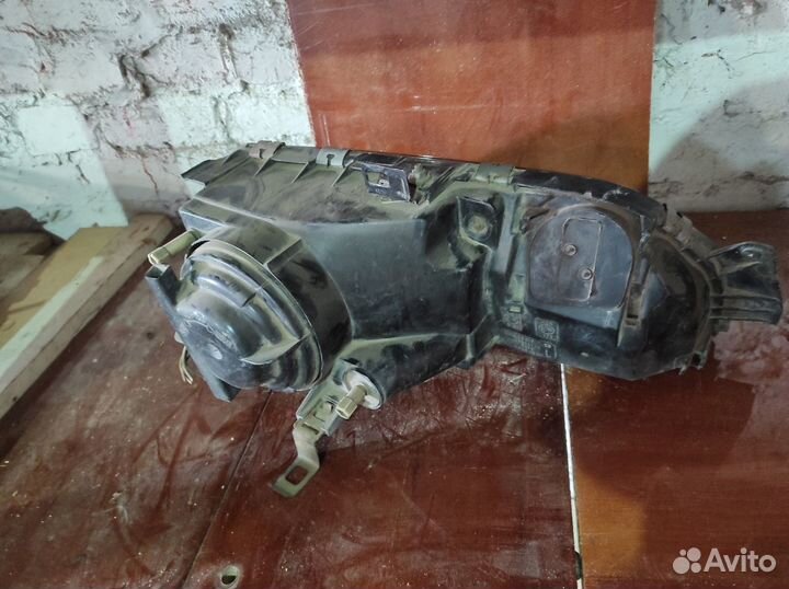 Фара форд сиера