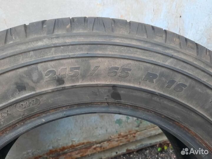 Michelin Latitude Cross 215/65 R16