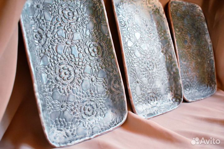 Керамика ручной работы блюдо