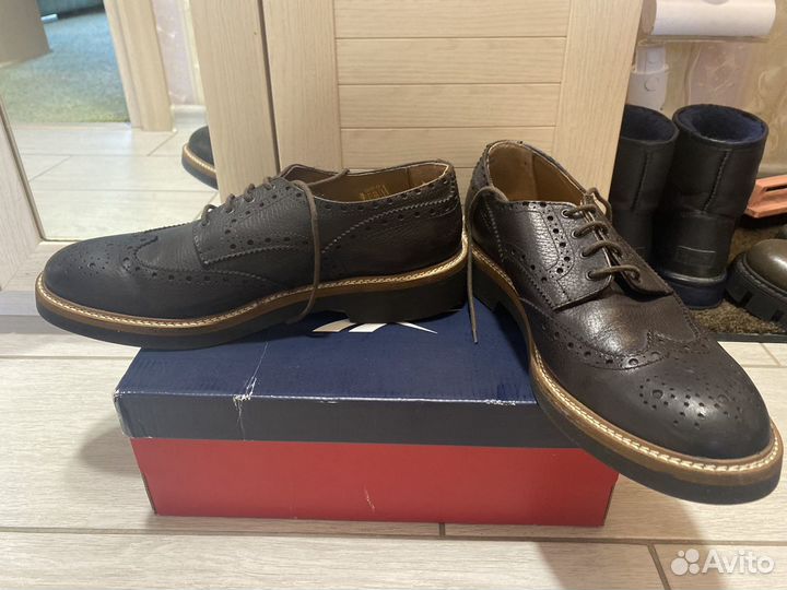 Туфли (броги, ботинки) мужские Yoox Italy