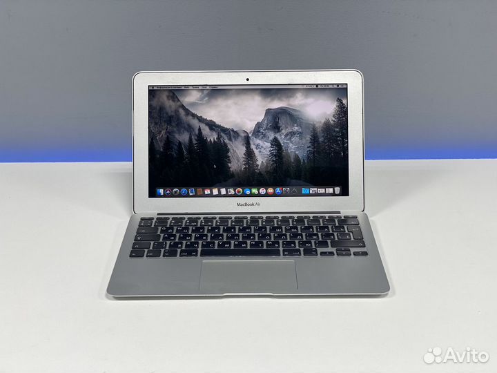 MacBook Air с Core i5 и SSD для учёбы и офиса