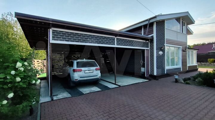 Дом 185,5 м² на участке 8 сот.