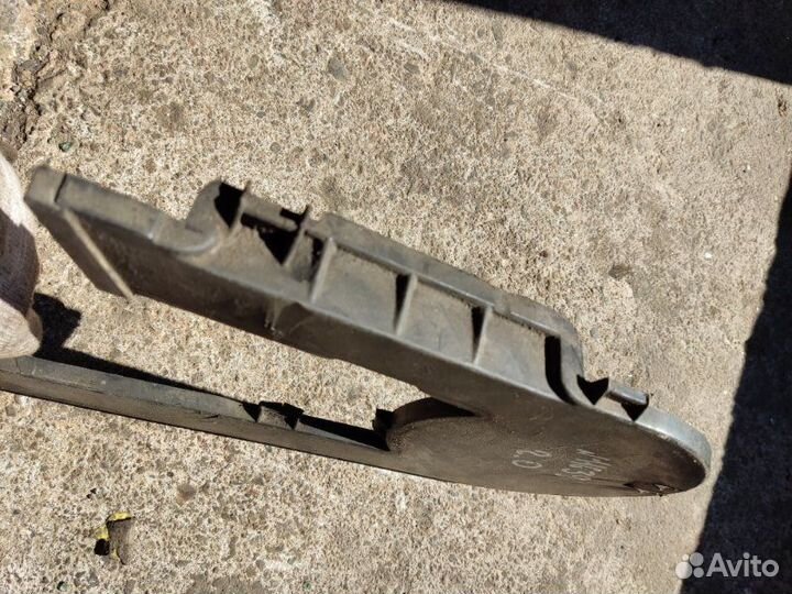 Кожух грм Opel Omega A седан 2.0I 1988