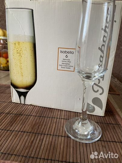 Бокалы для шампанского