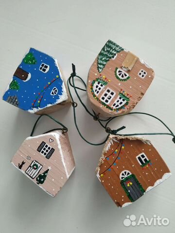 Домик из дерева