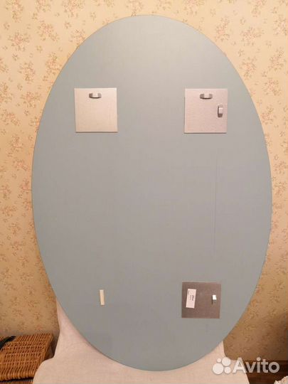 Зеркало настенное с фацетом