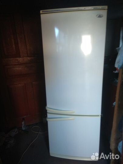 Холодильник