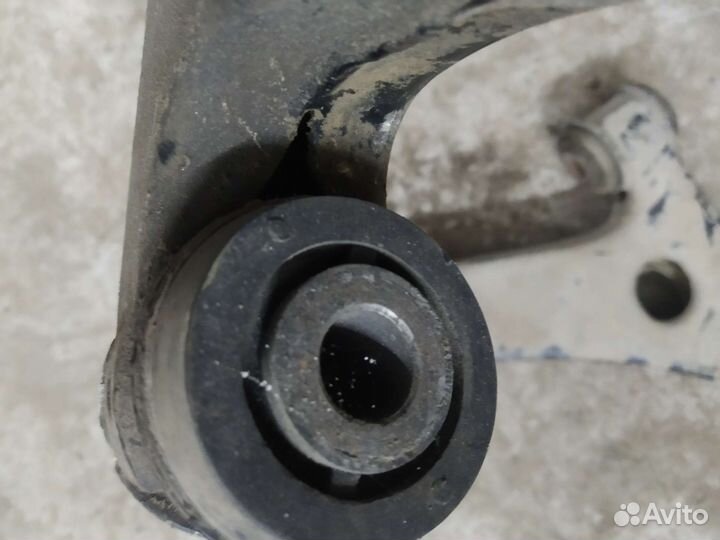 Mazda 3bk передние рычаги