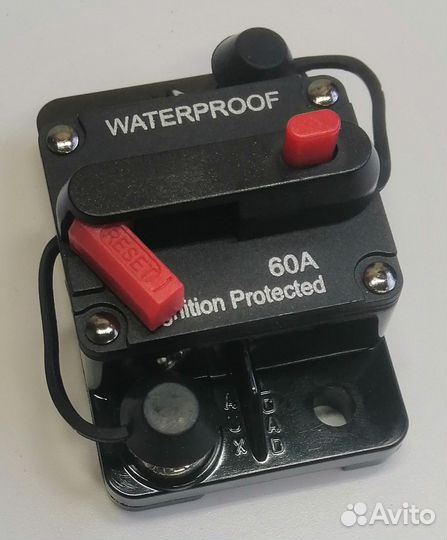 Автомат защиты 60а и 50а для электромотора в лодке