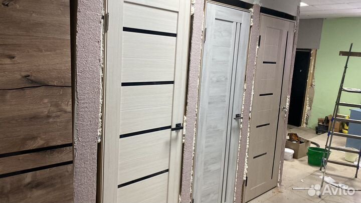 Двери межкомнатные с коробкой новые