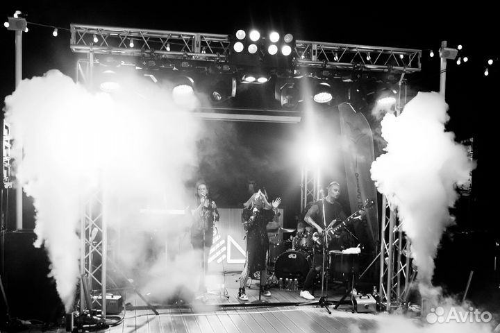 Аренда звук, свет, экран, сцен На день, месяц, год