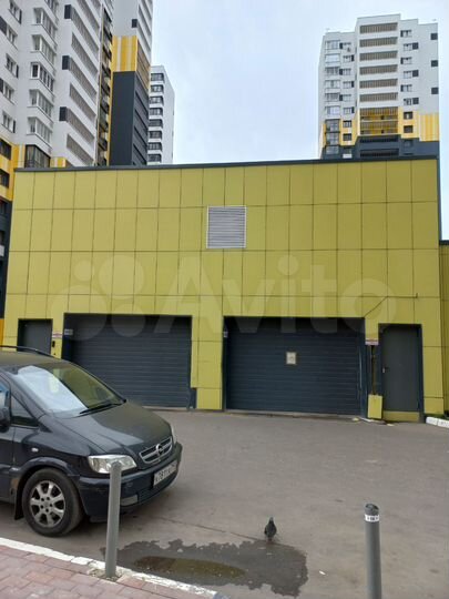 Машиноместо, 14 м²