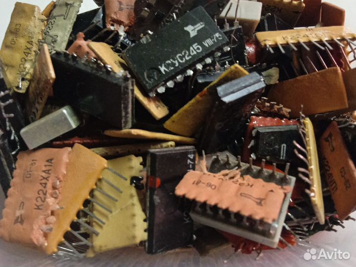 Советские транзисторы кт814