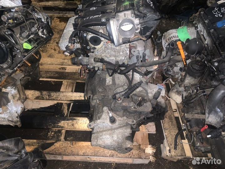 Двигатель Renault Megane 2.0 I F4R770 2003
