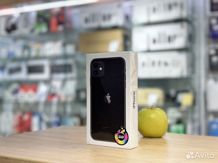 iPhone 11, 64 ГБ