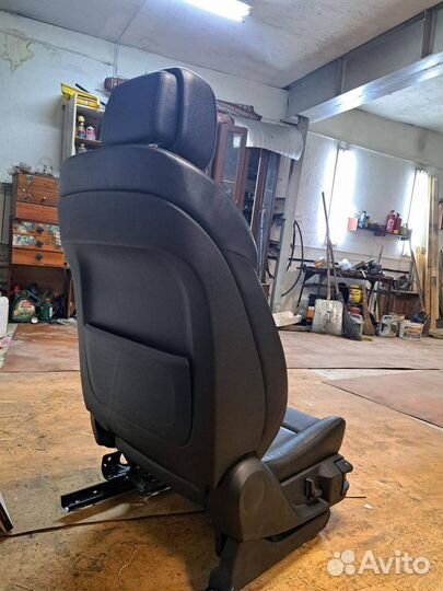 Сиденье на bmw 5 f10