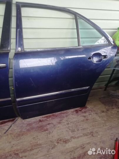 Двери на мерседес е 230 1997