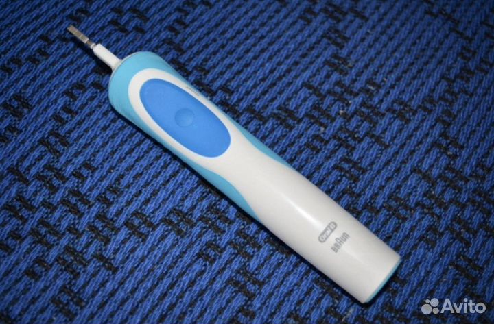 Зубная щетка oral-b vitality 3D white