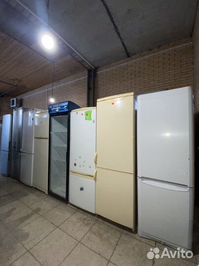 Холодильник новый
