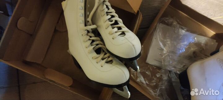 Коньки фигурные состояние отличное