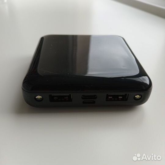 Внешний аккумулятор Power bank, 20000 мАч