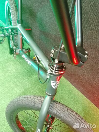 Трюковой велосипед bmx