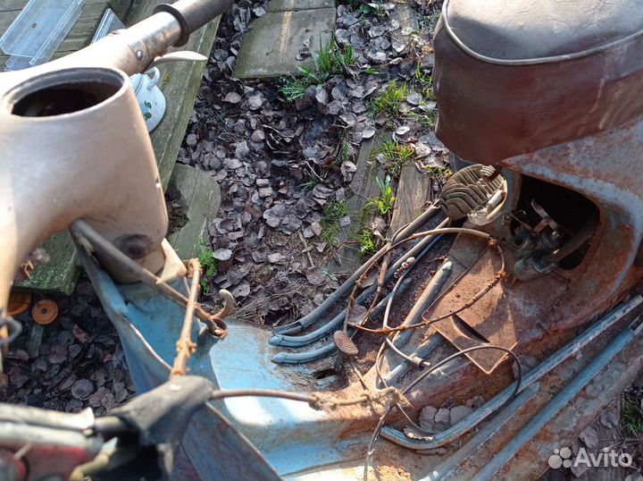 Мотороллер вятка вп 150