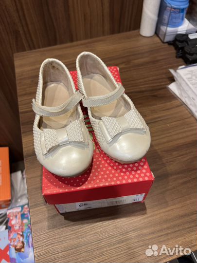 Туфли для девочки 27 размер