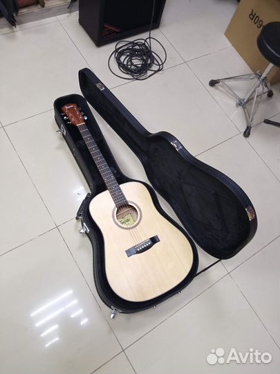 Кейс для акустической гитары, жесткий
