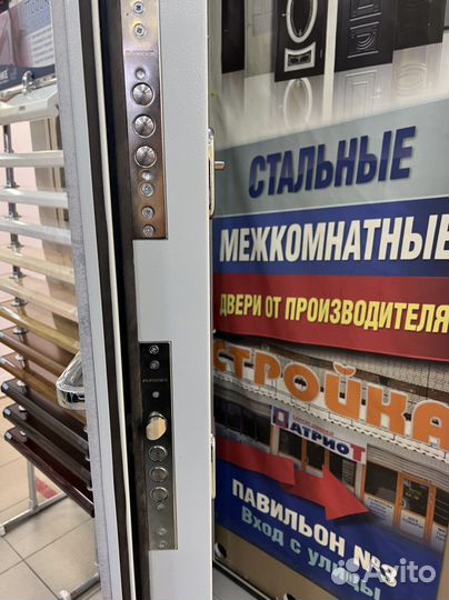 Дверь входная металлическая новая