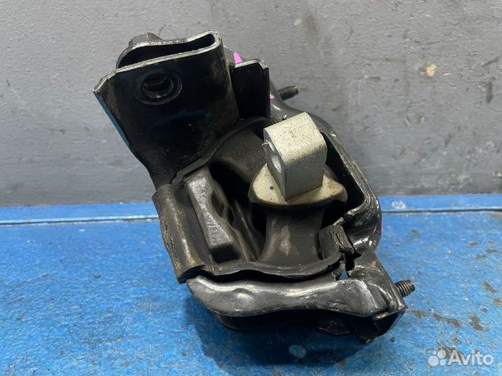 Подушка АКПП левая Volkswagen Polo 5 6R