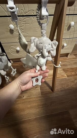 Стойка монтессори с подвесами